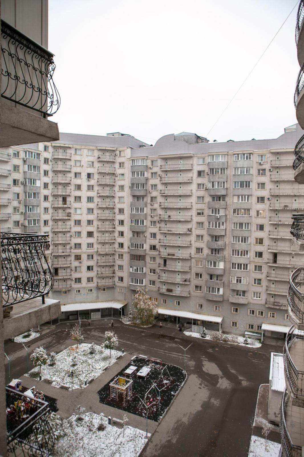 Apartment большая на 8-9 человек 52 *